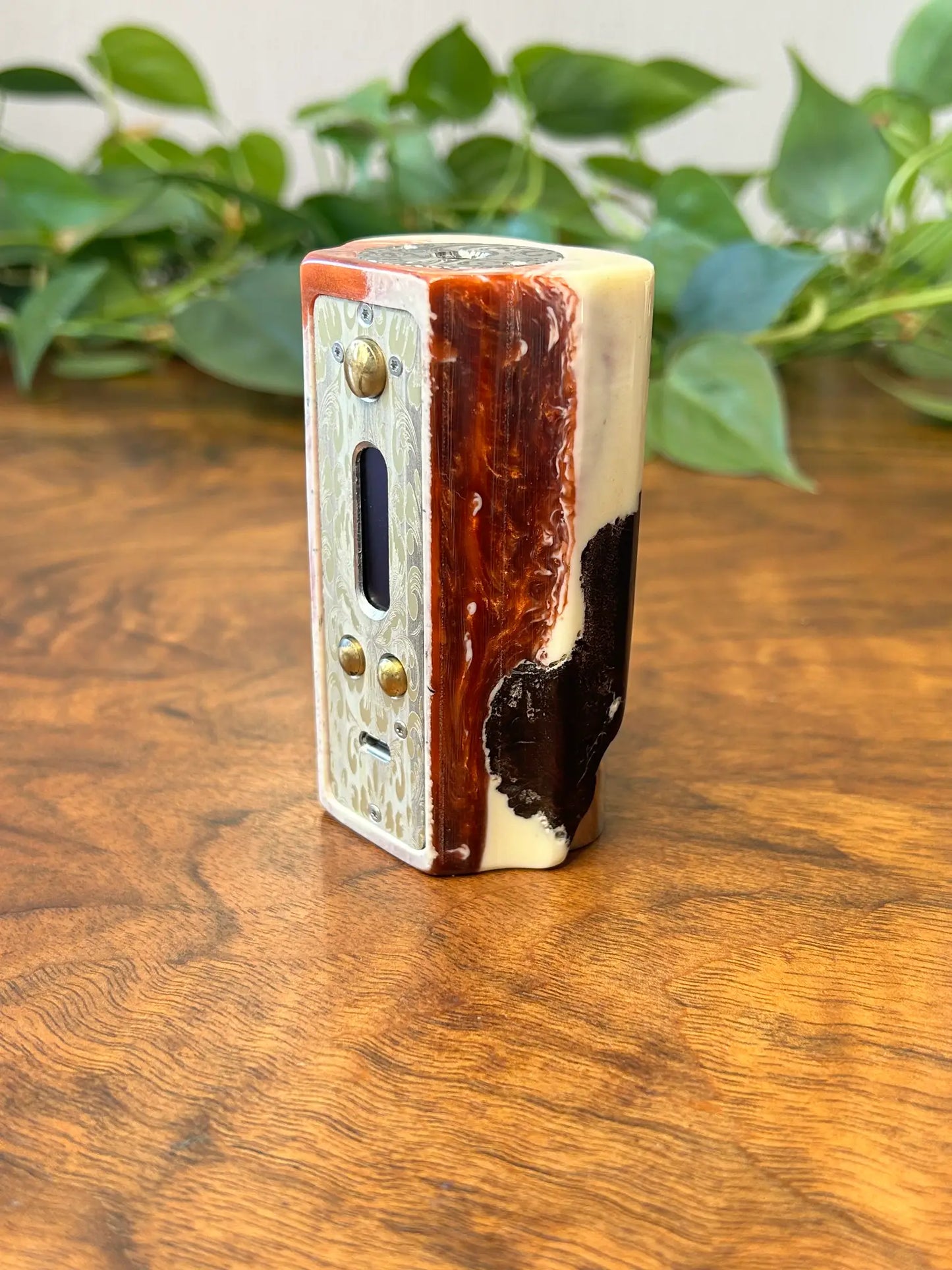 Twin 18650 Battery Dna250 stabwood hybrid Mod engraved edition - Vapesmarter.org