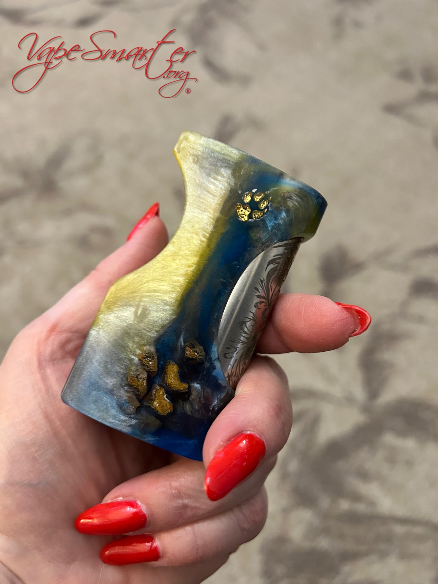 Switched Mechanical clickfet 18650 battery engraved stabwood hybrid boro mod - Vapesmarter.org