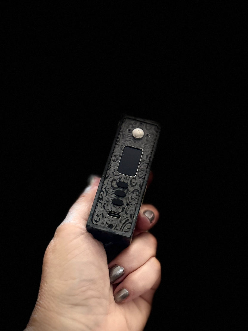 Evolv Dna100c single 21700 battery Stabwood hybrid Engraved