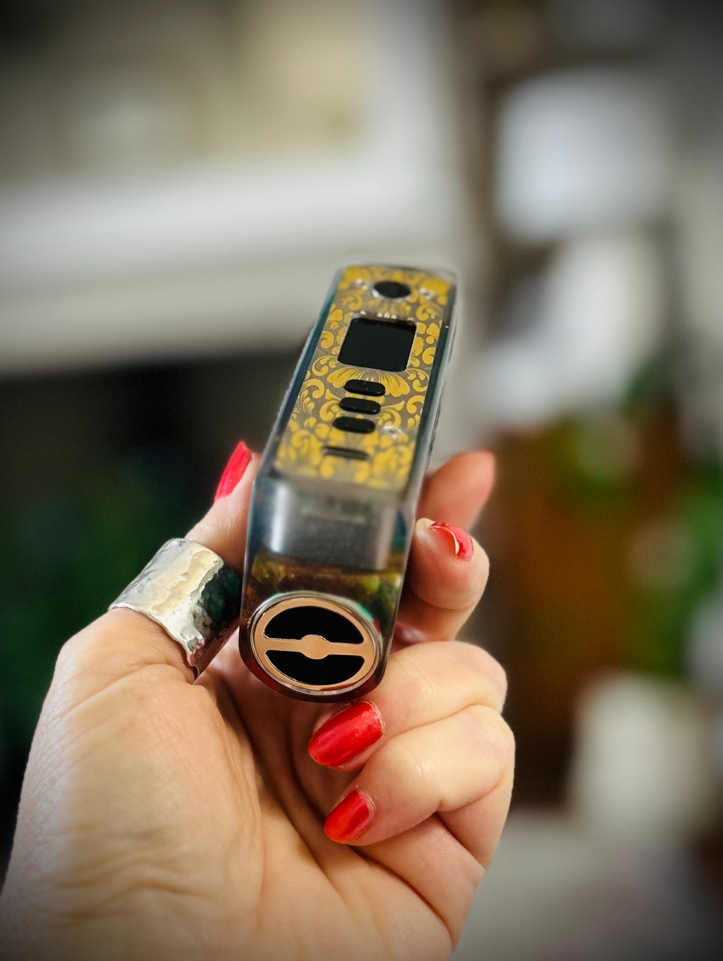 Evolv Dna100c single 21700 battery Stabwood hybrid Engraved