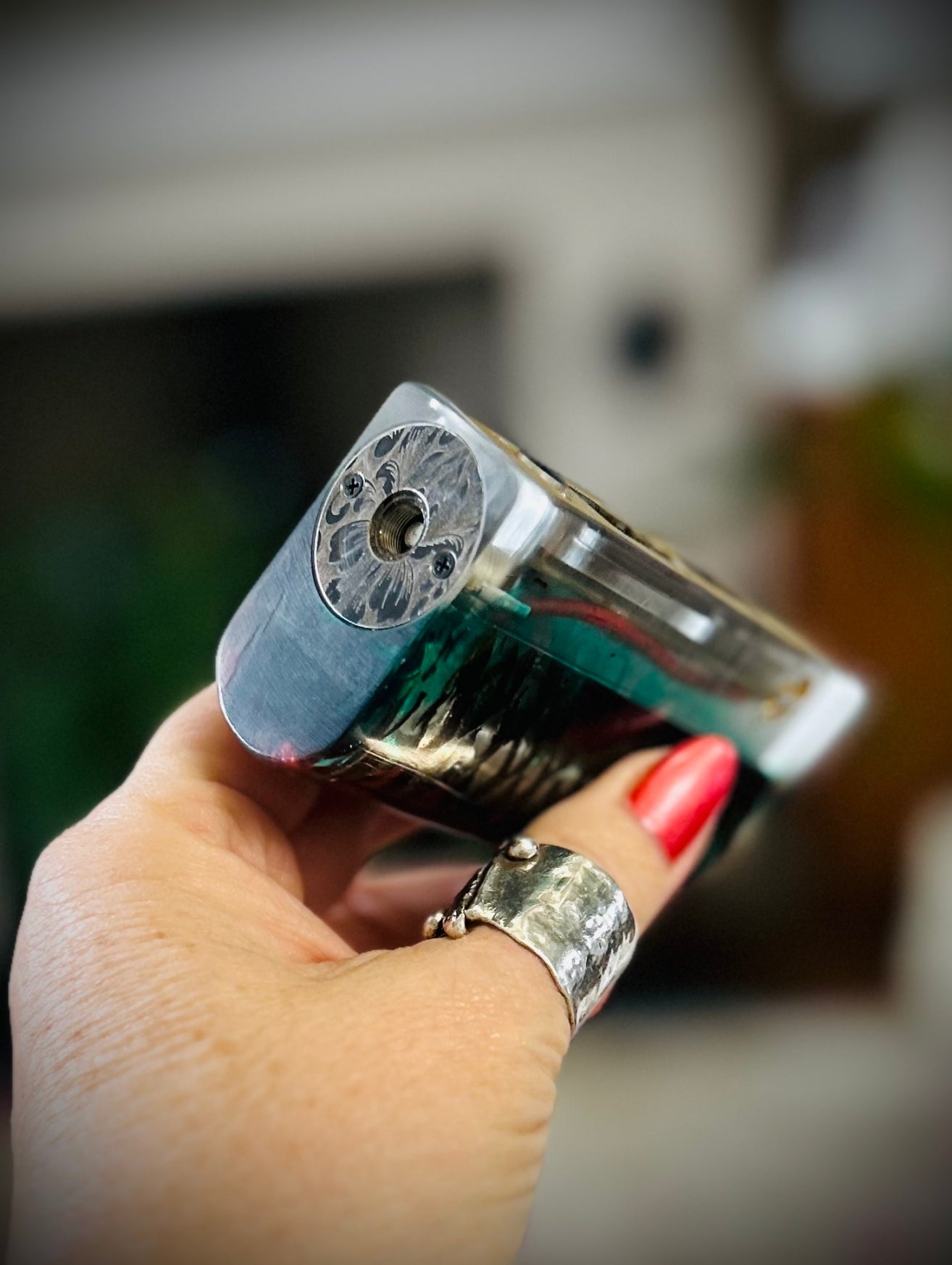 Evolv Dna100c single 21700 battery Stabwood hybrid Engraved