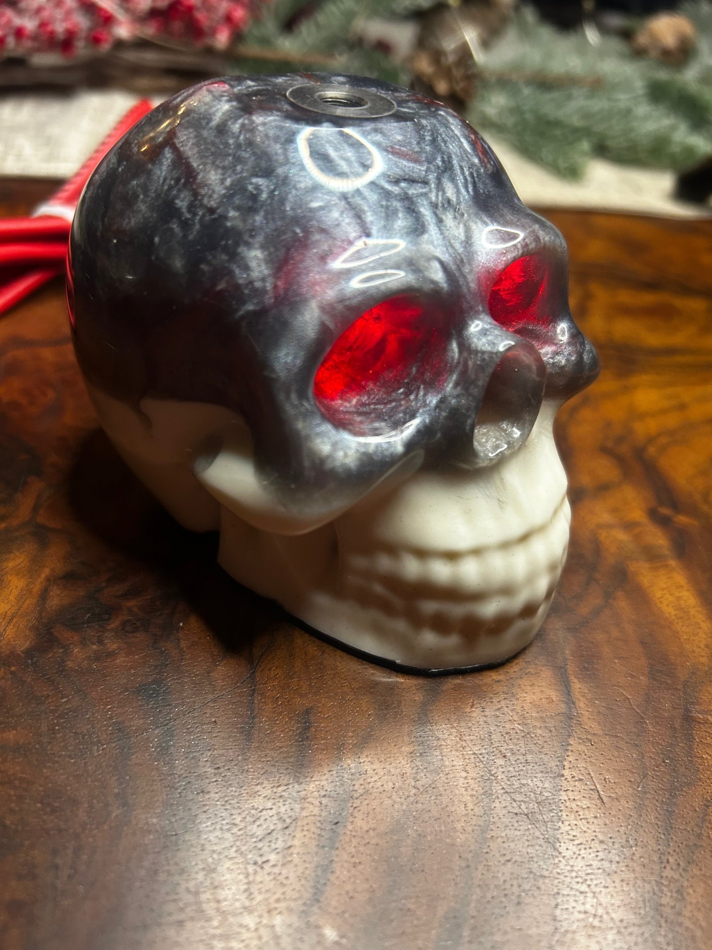 Skull 510 coil tank build stand LED light includes Usb Cable - Vapesmarter.org