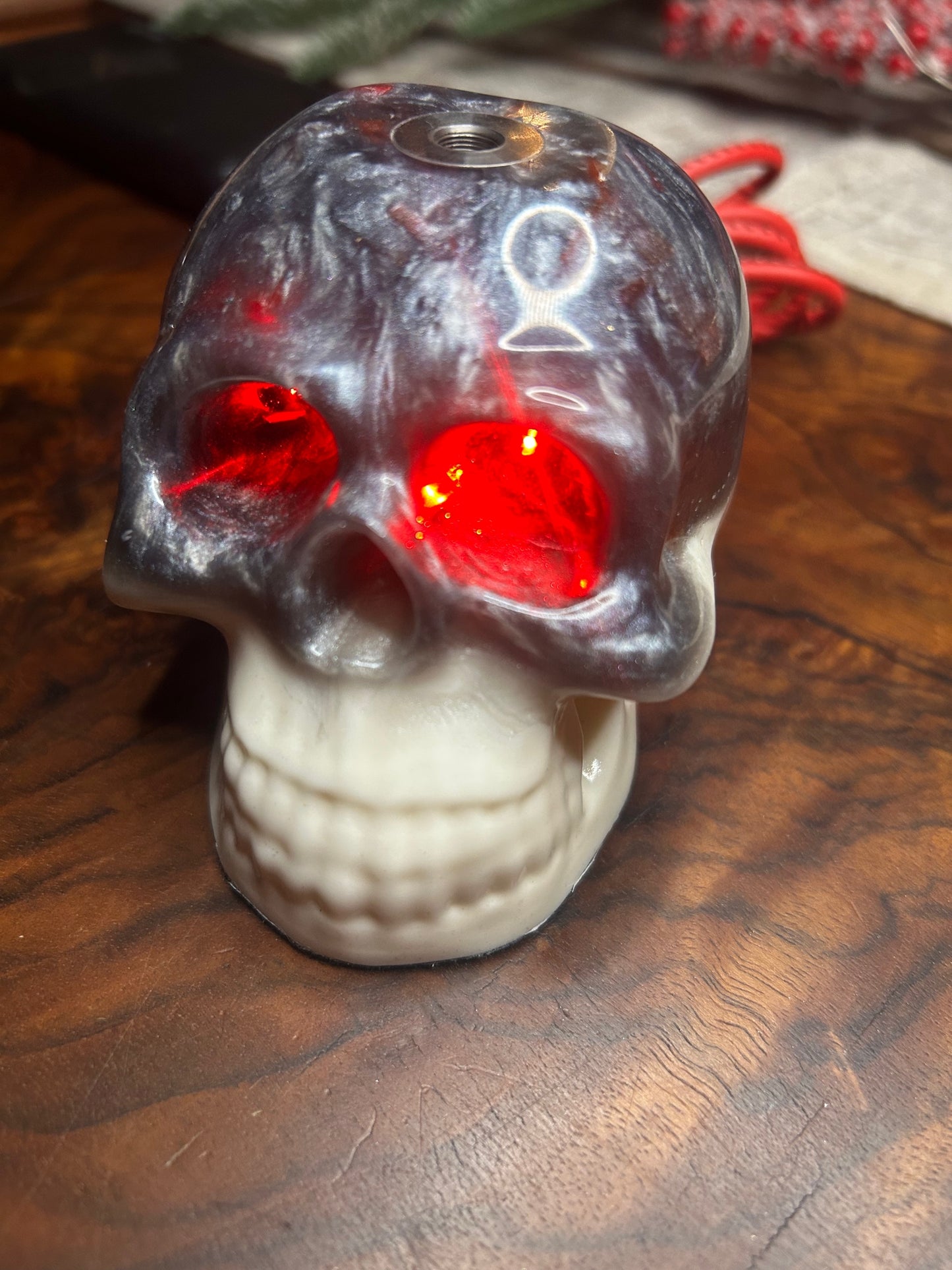 Skull 510 coil tank build stand LED light includes Usb Cable - Vapesmarter.org