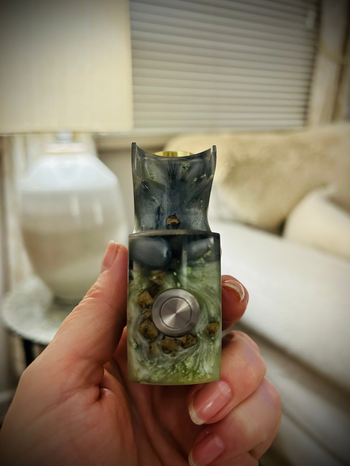 A SBS Single 18650 stabwood switched Mech engraved edition Clickfet mod