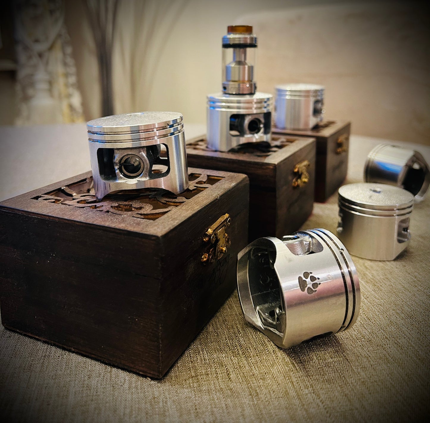 an original piston build stand with bearings rings and a 510 fitment