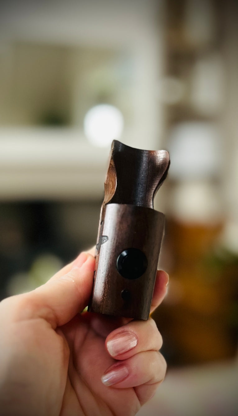 A SBS Single 18650 switched Mech pure wood engraved edition Clickfet mod