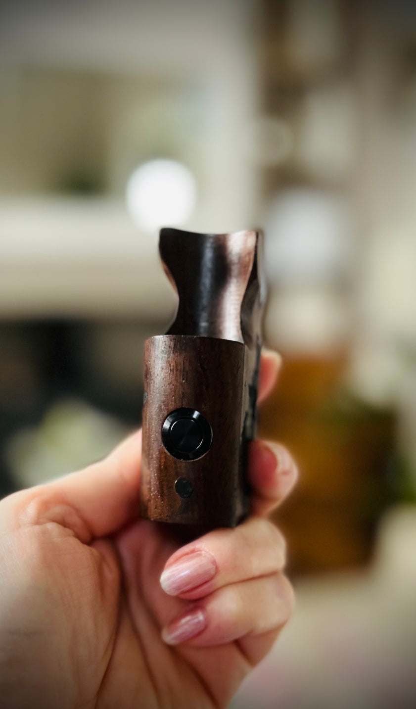 A SBS Single 18650 switched Mech pure wood engraved edition Clickfet mod