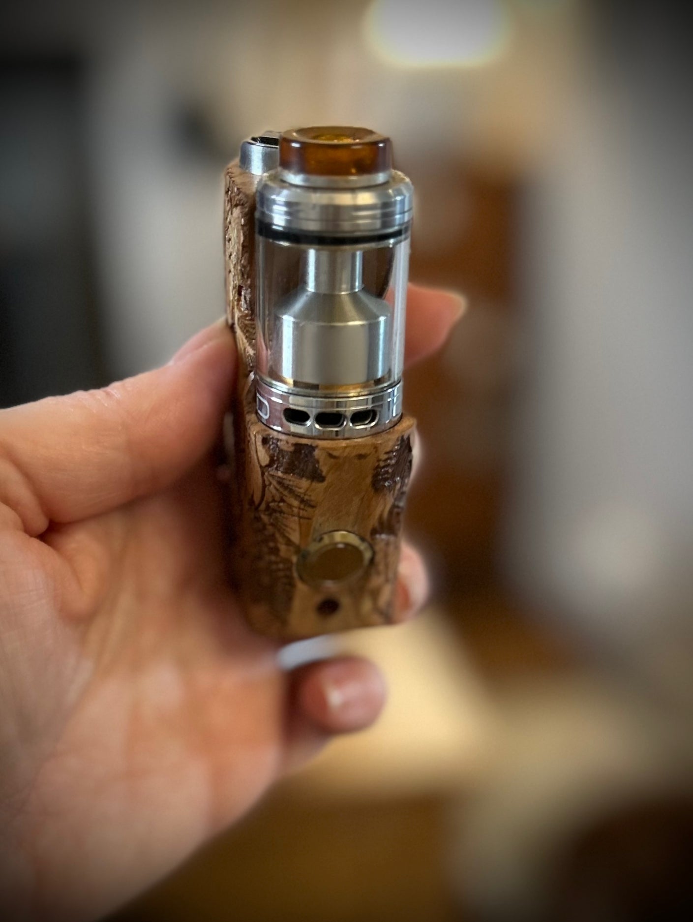 A SBS Single 18650 switched Mech pure wood engraved edition Clickfet mod
