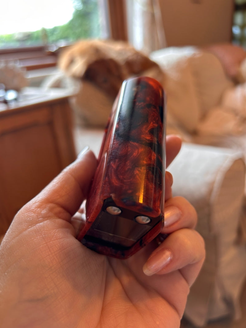 A Single 18650 Evolv Dna80c stabwood BORO mod
