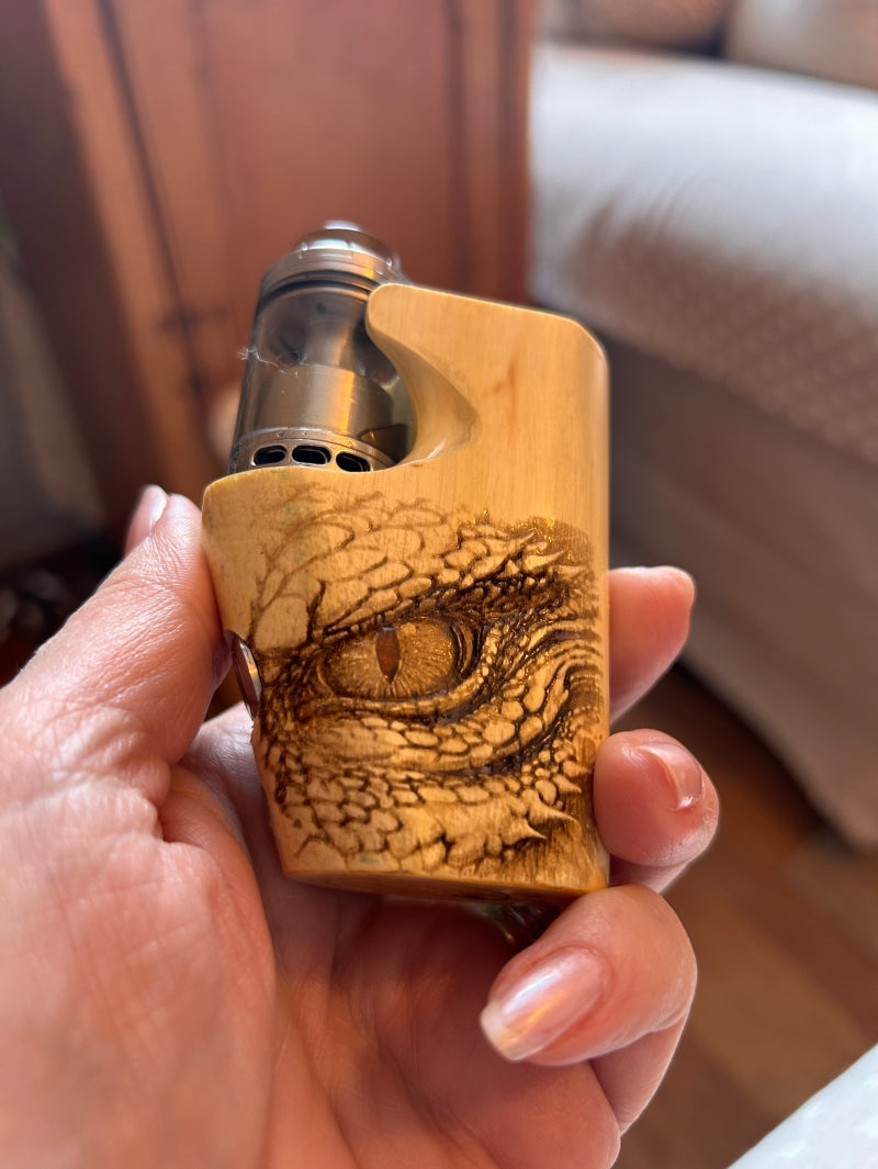 A SBS Single 18650 Lemonwood switched Mech engraved edition Clickfet mod