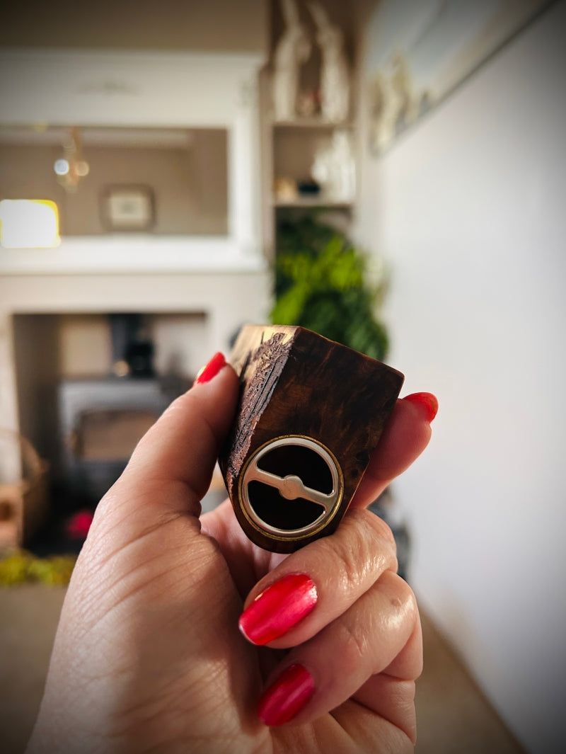 Evolv Dna100c single 21700 battery Engraved Thuya pure Mod
