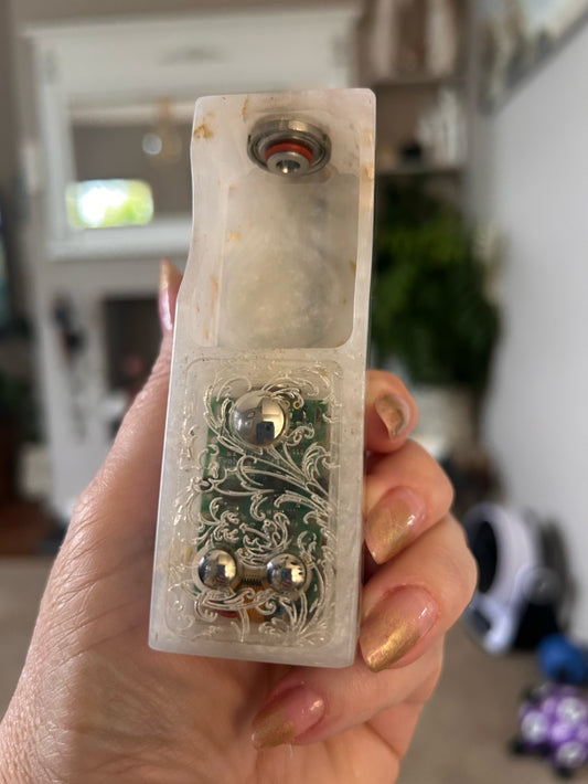 Dna60c single 18650 battery Regulated Boro LOTR edition